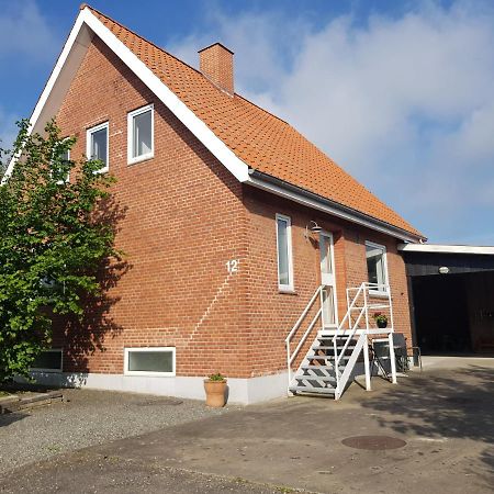 Вилла Hus Til Stor Familie Bredebro Экстерьер фото